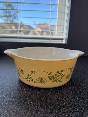 Vintage Pyrex Shenandoah 475-B 2.5 Qt Cinderella Casserole Yellow Green Floral